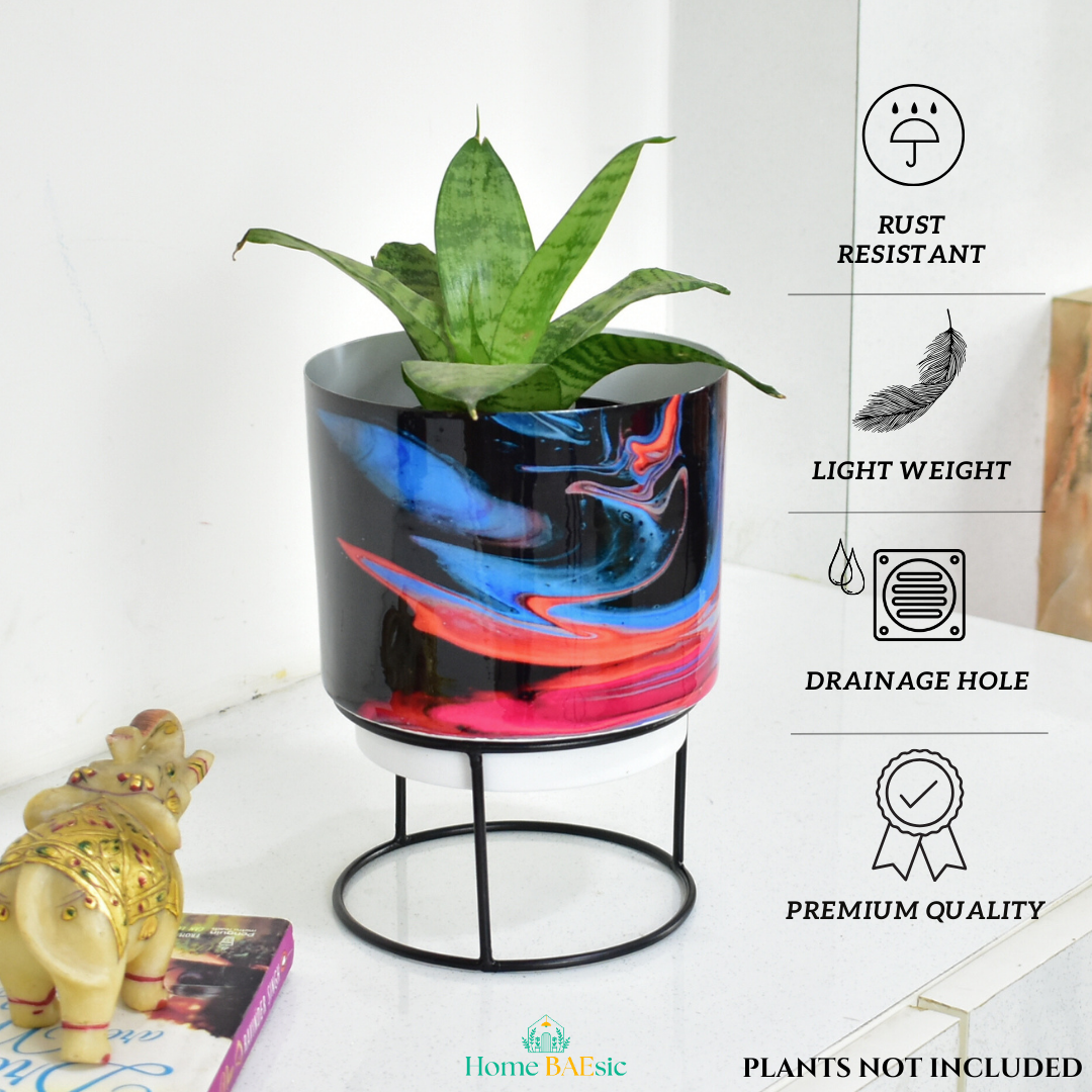 Rosso Storm Indoor Metal Planter With Metal Stand | Home & Garden | 6 Inches