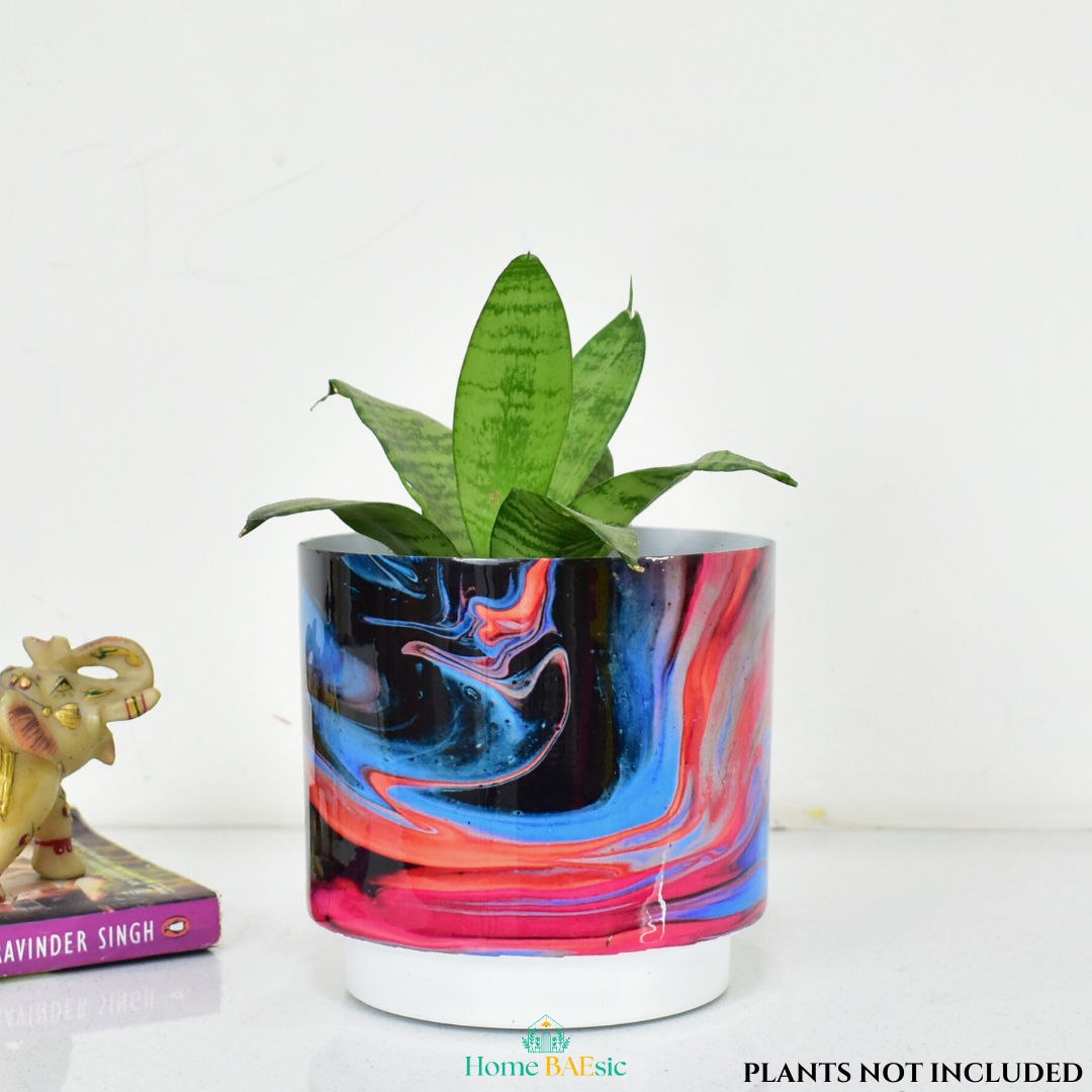Rosso Storm Indoor Metal Planter With Metal Stand | Home & Garden | 6 Inches