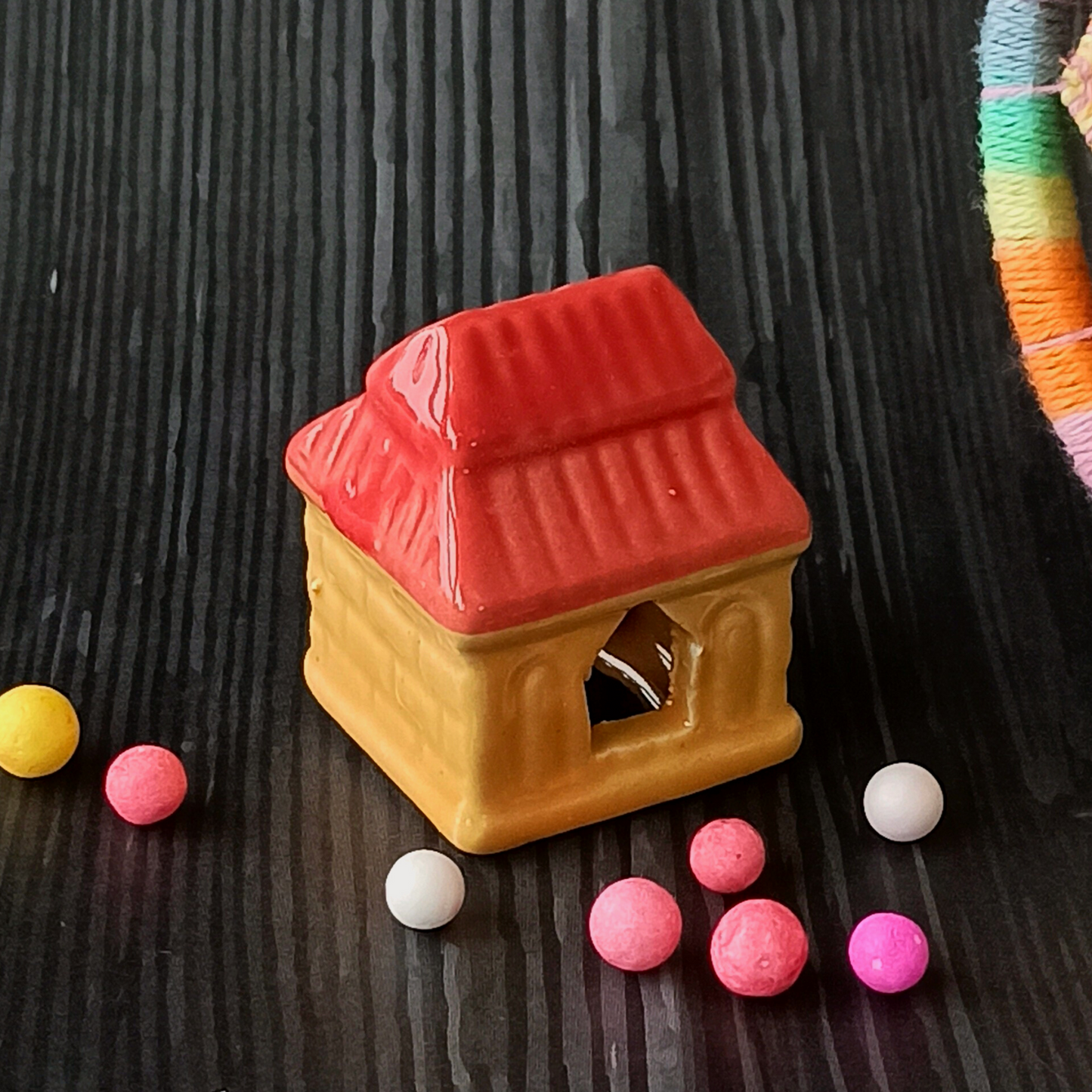 Ceramic Hut Figurine Miniature | Home & Garden Decoration | STYLE 4