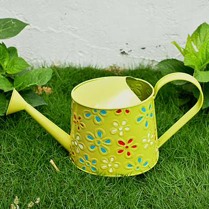 Metal Watering Canister for Home & Garden - Green (2.5 Liters)